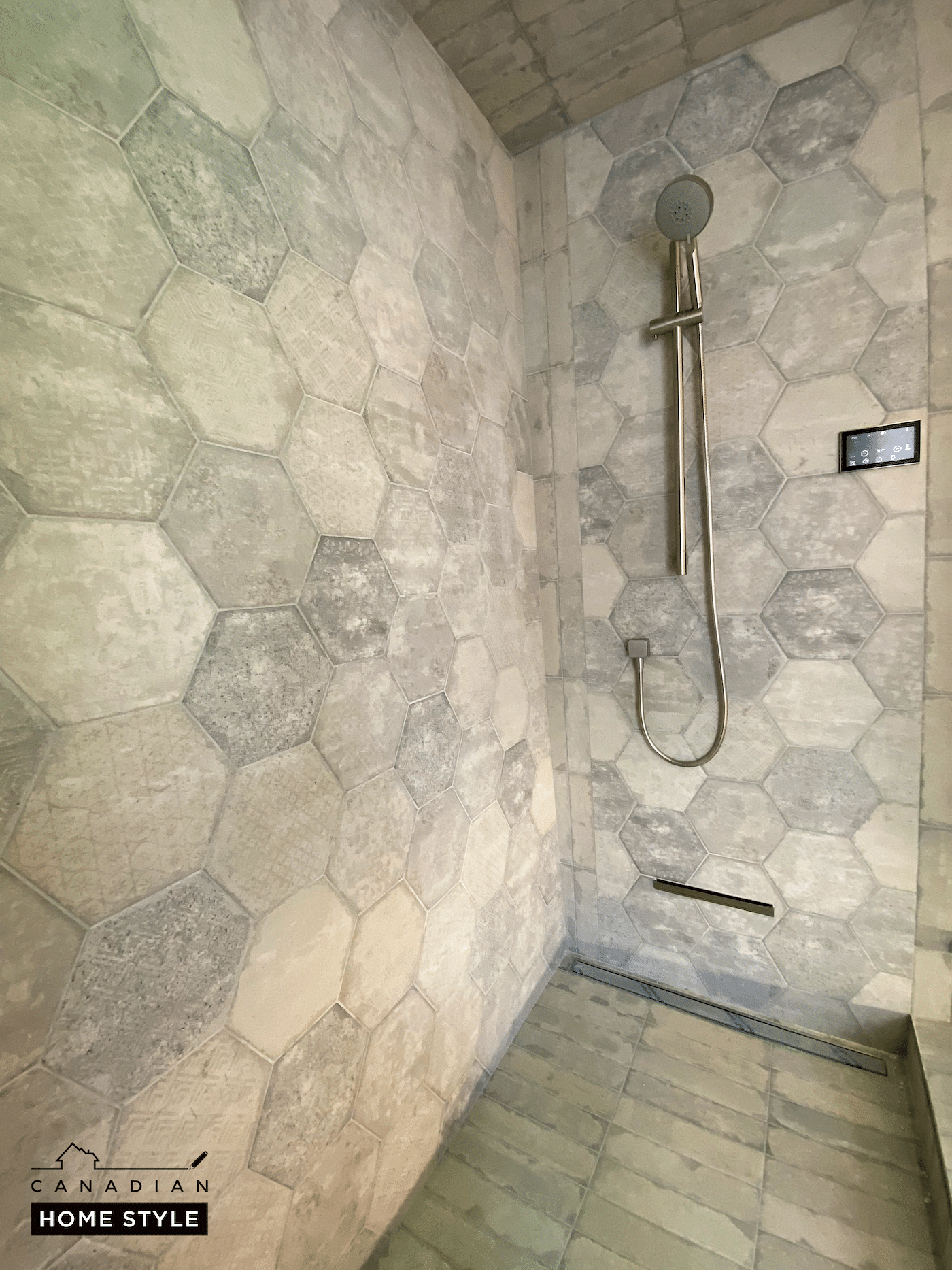 Custom bathroom renovation in Vancouver by Canadian Home Style