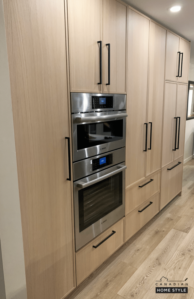 Kitchens With Oak Cabinets