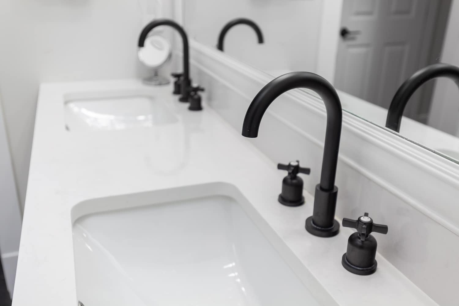 Custom bathroom renovation in Vancouver by Canadian Home Style