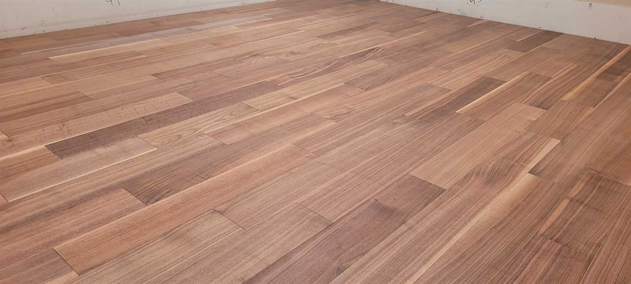 Vancouver BC hardoowod Flooring installation