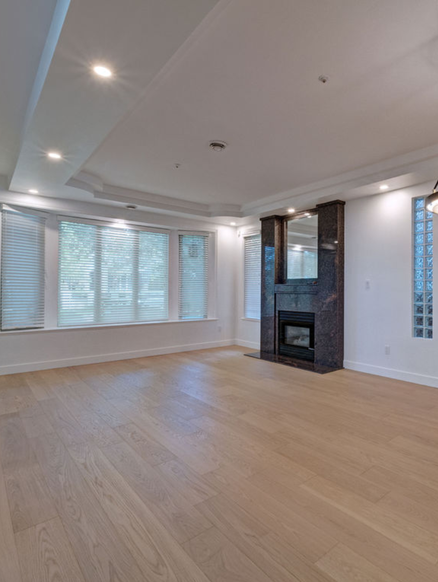 Hardwood flooring project in Vancouver by Canadian Home Style