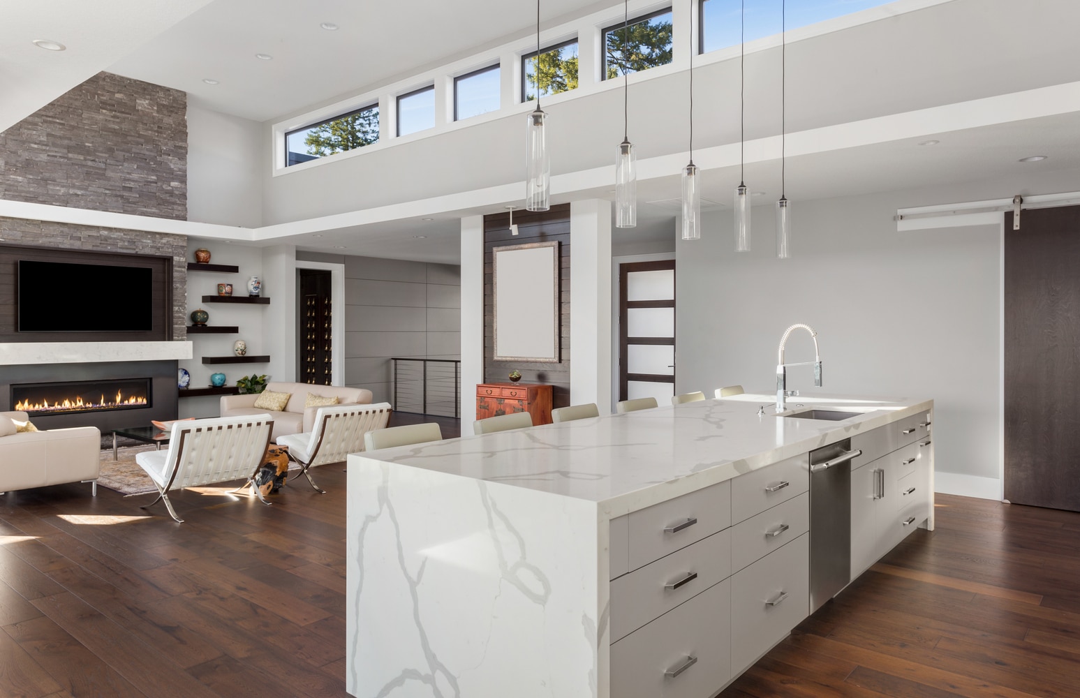 Open-concept kitchens 