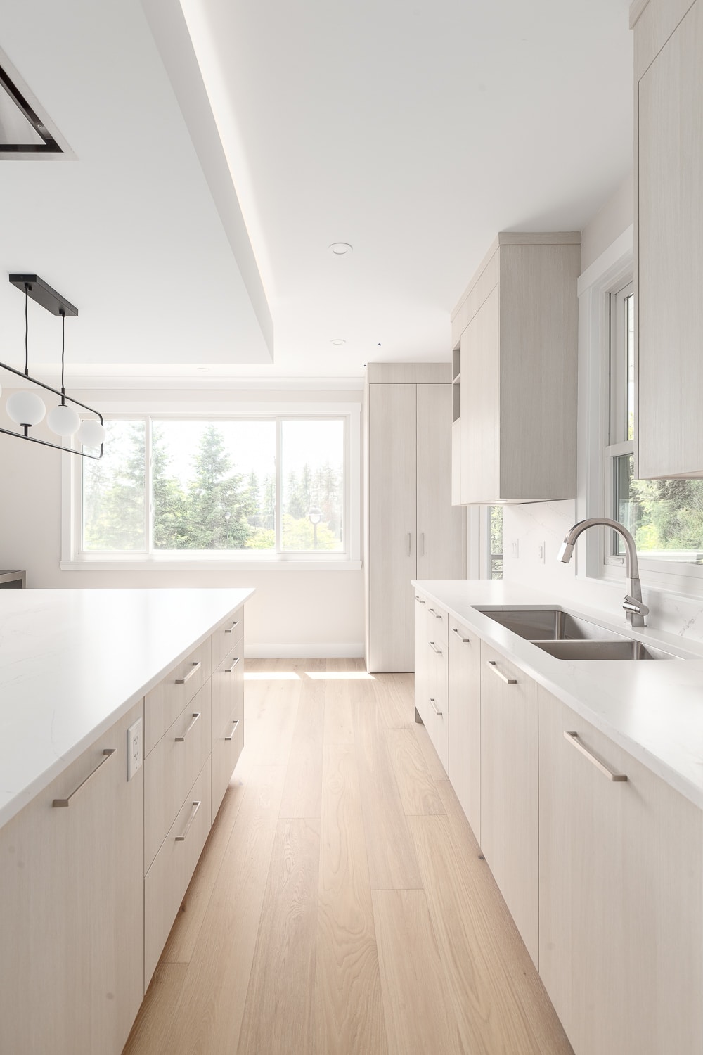 West Vancouver kitchen Remodeling done by Canadian Home Style